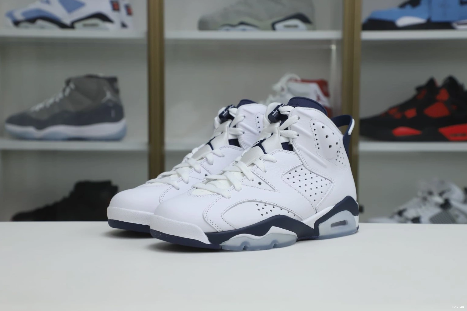 AIR 6 NAVY MIDNIGHT JORDAN 0311